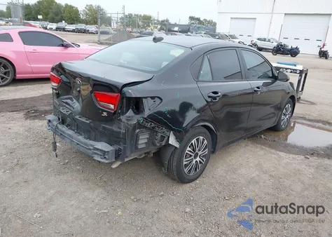 2020 Kia Rio S z USA, uszkodzony, nr VIN 3KPA24AD7LE322279